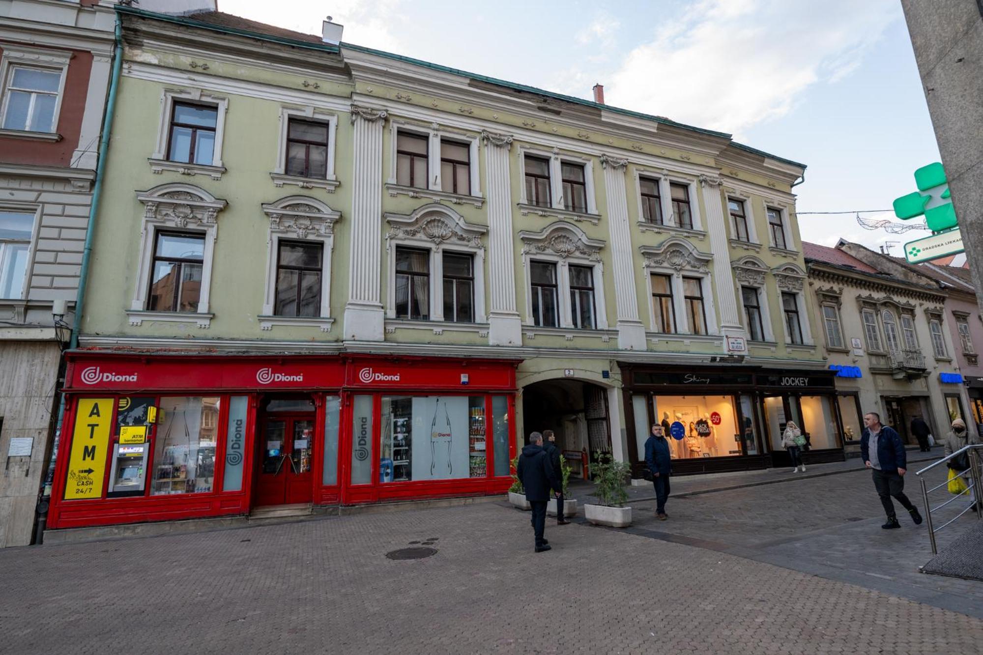 Mandina Studios On A Main Square Zagreb Exterior foto